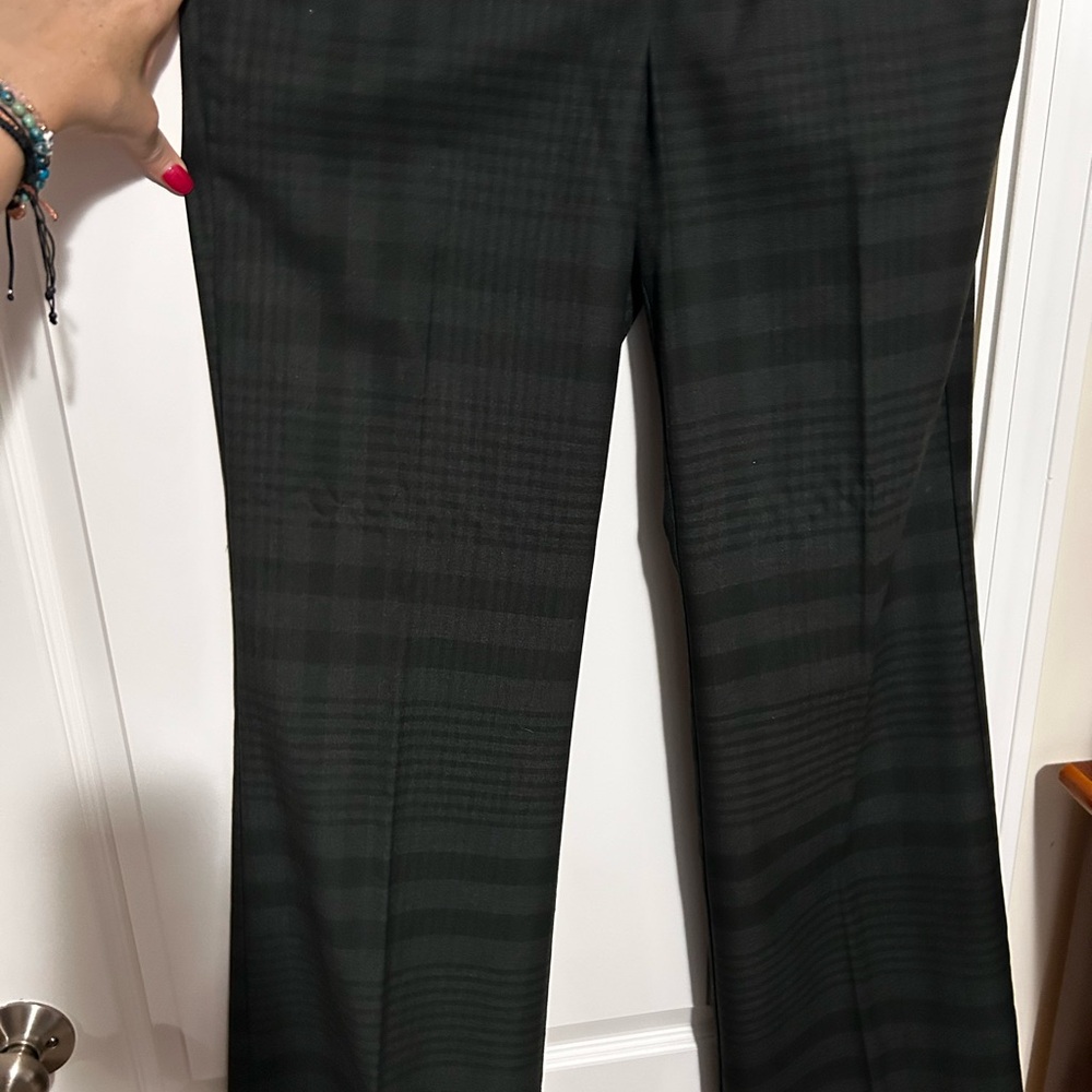 New York &Company Plaid Black and Gray Pants